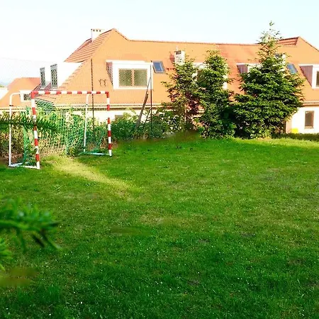 I Restauracja Sara بولانيكا- زدروي