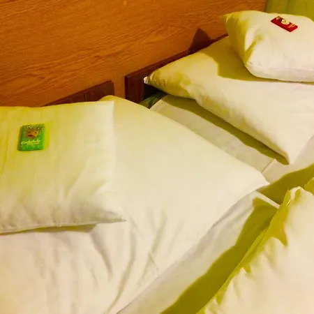 I Restauracja Sara *