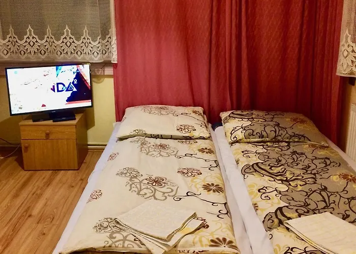 Hotel Hotel I Restauracja Sara